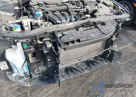 2025 Hyundai Elantra Sel Sport z USA, uszkodzony, nr VIN KMHLM4DG5SU905356